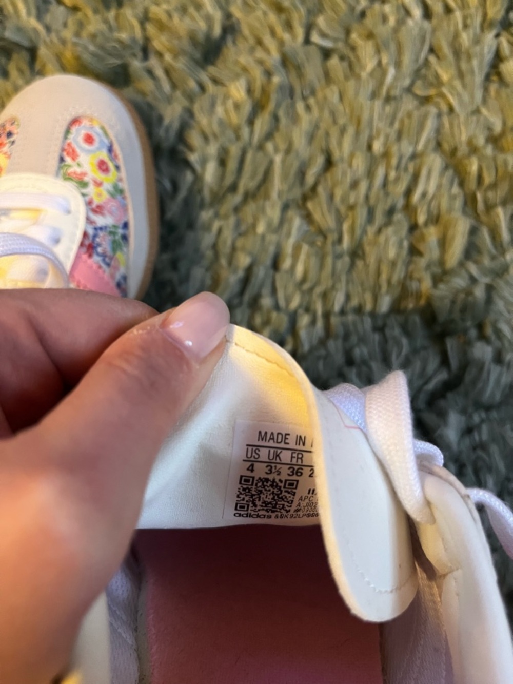 Adidas Liberty London Sambas - Picture 4 of 6